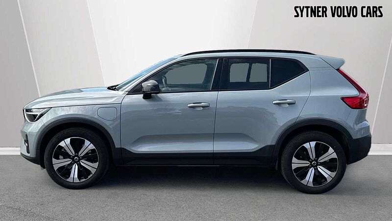 Volvo XC40 Recharge Ultimate, T5 plug-in hybrid, Electric/Petrol, Dark