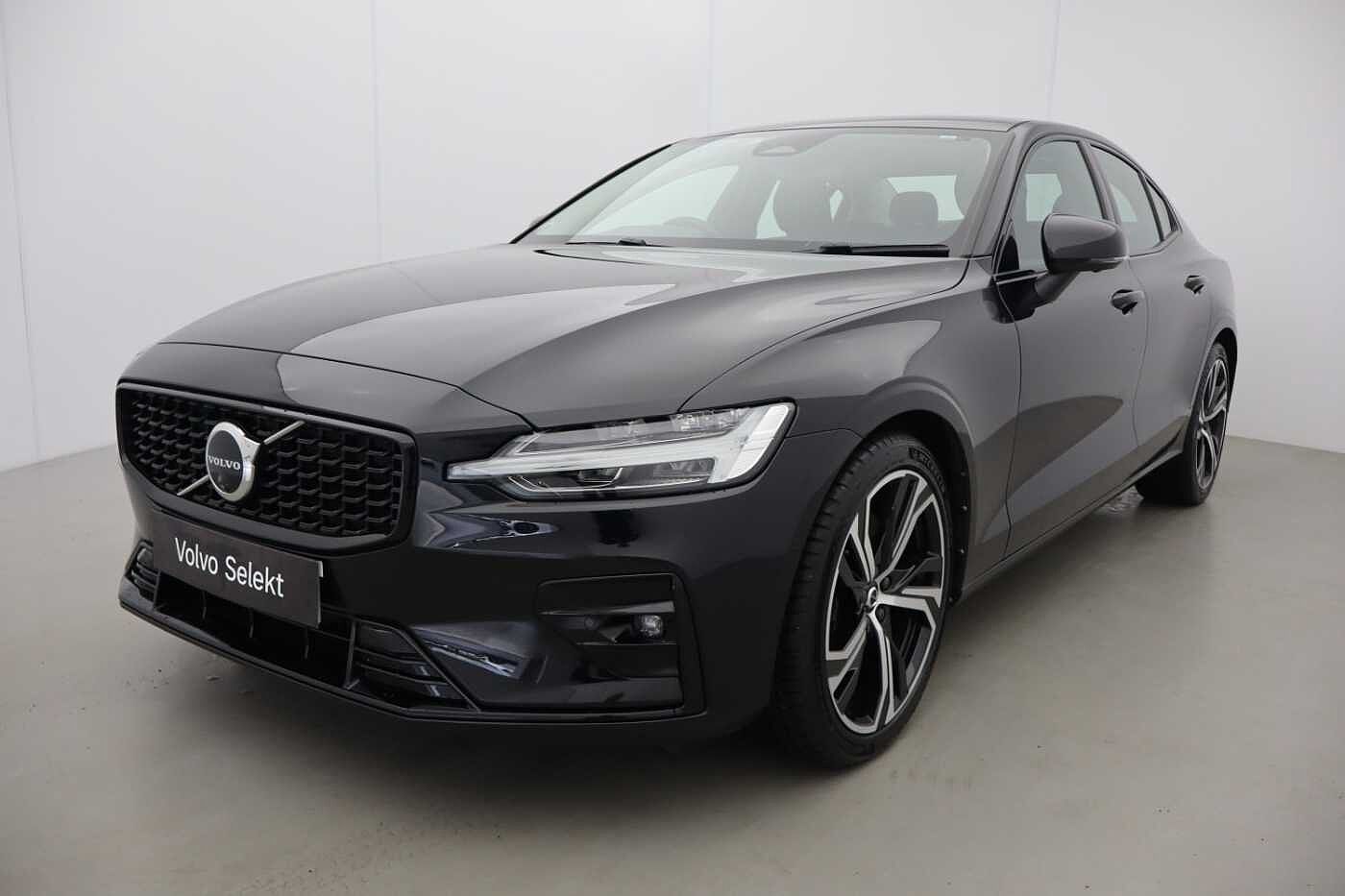 Volvo S60 Plus, B5 AWD Mild hybrid, Petrol, Dark