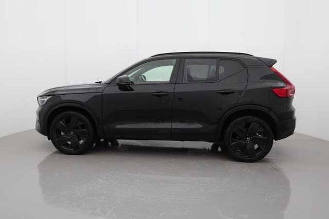 Volvo XC40 Black Edition Ultra, B3 Mild hybrid, Petrol