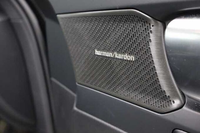 Volvo XC40 Black Edition Ultra, B3 Mild hybrid, Petrol