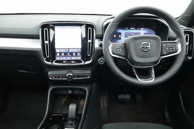 Volvo XC40 Black Edition Ultra, B3 Mild hybrid, Petrol
