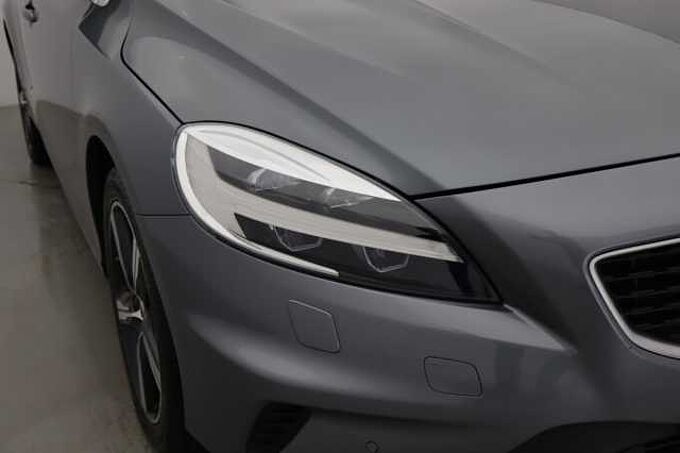 Volvo V40 D2 R-Design Pro Manual