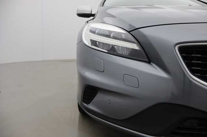 Volvo V40 D2 R-Design Pro Manual