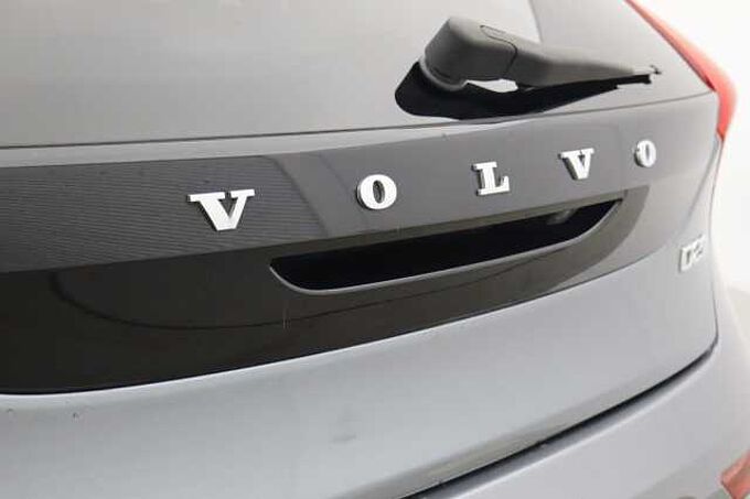 Volvo V40 D2 R-Design Pro Manual