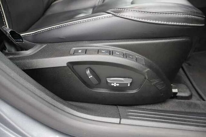 Volvo V40 D2 R-Design Pro Manual