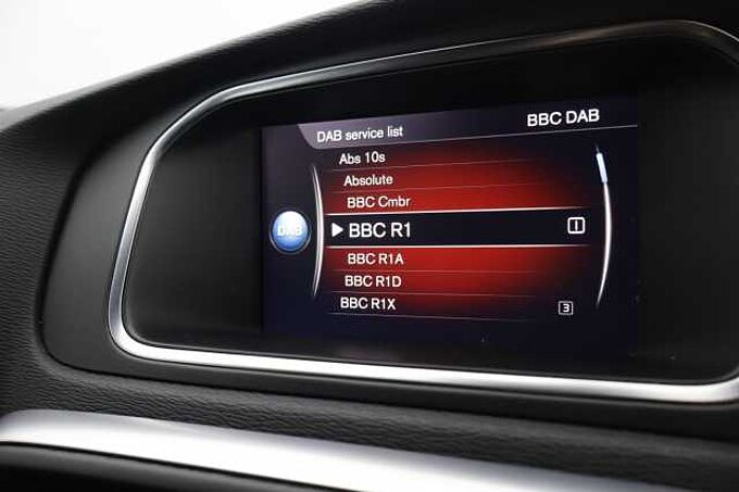 Volvo V40 D2 R-Design Pro Manual