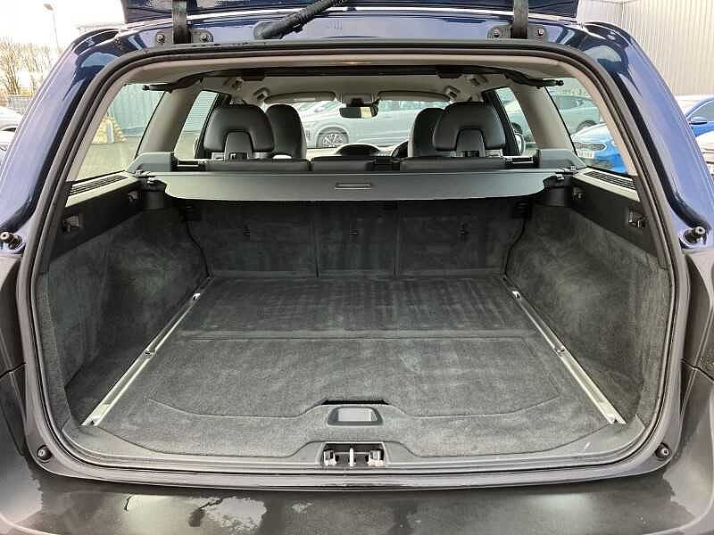 Volvo XC70 D5G SE Lux