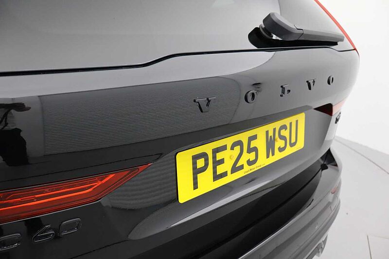 Volvo XC60 Black Edition Ultra, T8 AWD Plug-in hybrid, Electric/Petrol