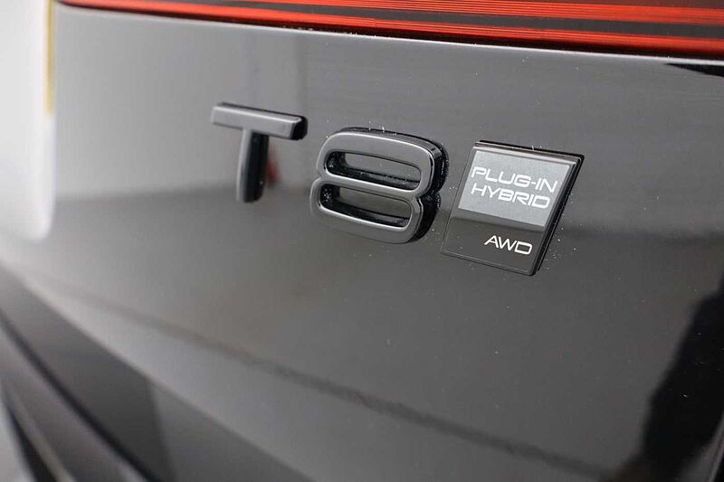 Volvo XC60 Black Edition Ultra, T8 AWD Plug-in hybrid, Electric/Petrol