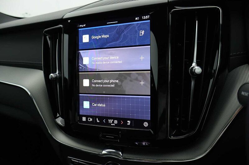 Volvo XC60 Black Edition Ultra, T8 AWD Plug-in hybrid, Electric/Petrol