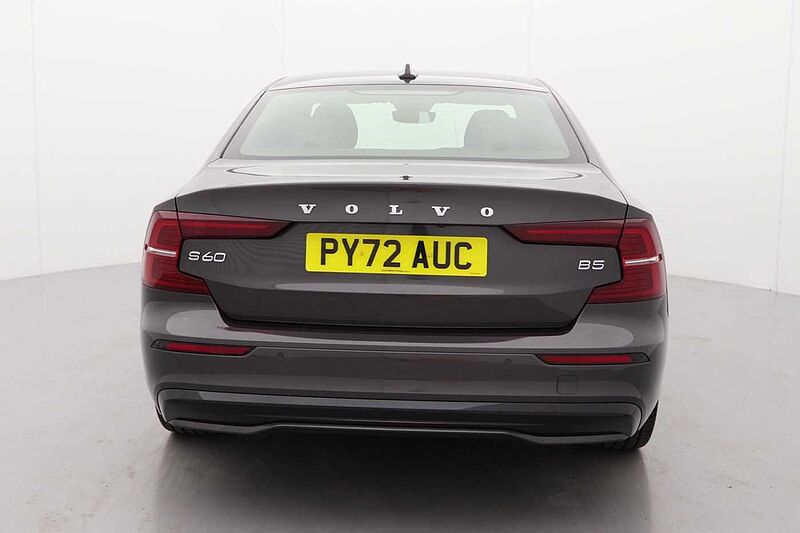 Volvo S60 Plus, B5 mild hybrid, Petrol, Dark