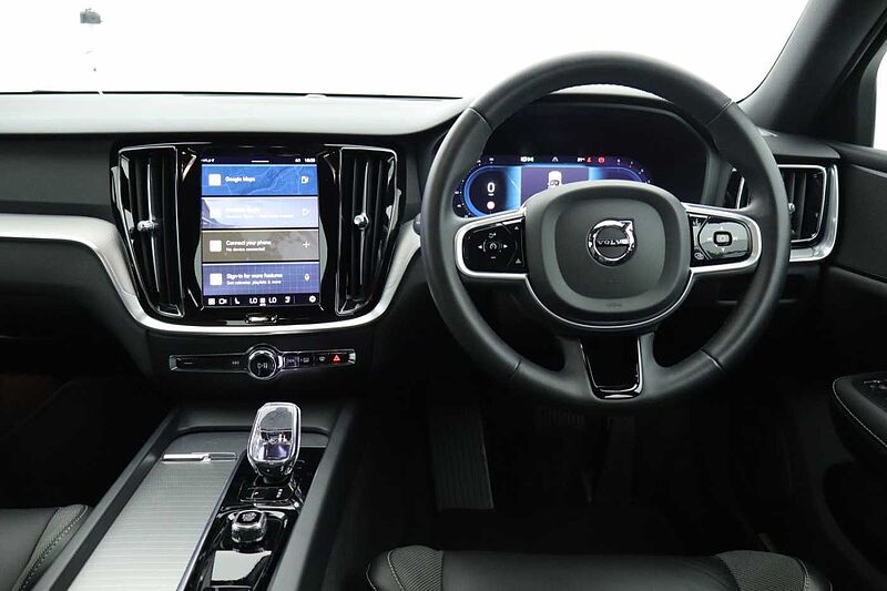 Volvo S60 Plus, B5 mild hybrid, Petrol, Dark