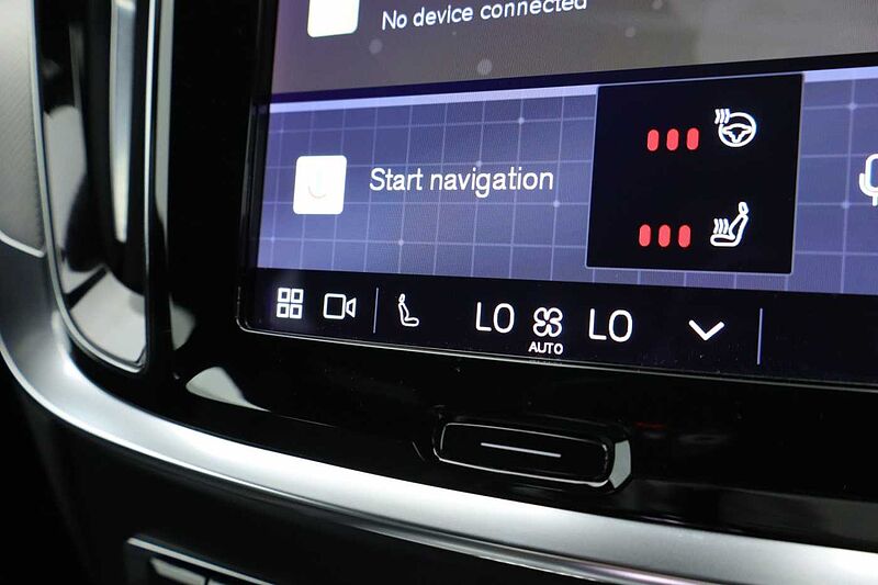 Volvo S60 Plus, B5 mild hybrid, Petrol, Dark
