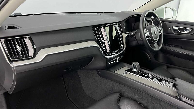 Volvo V60 Cross Country Cross Country, B5 AWD mild hybrid(Rear Camera-20'Alloys-Heated Seats)