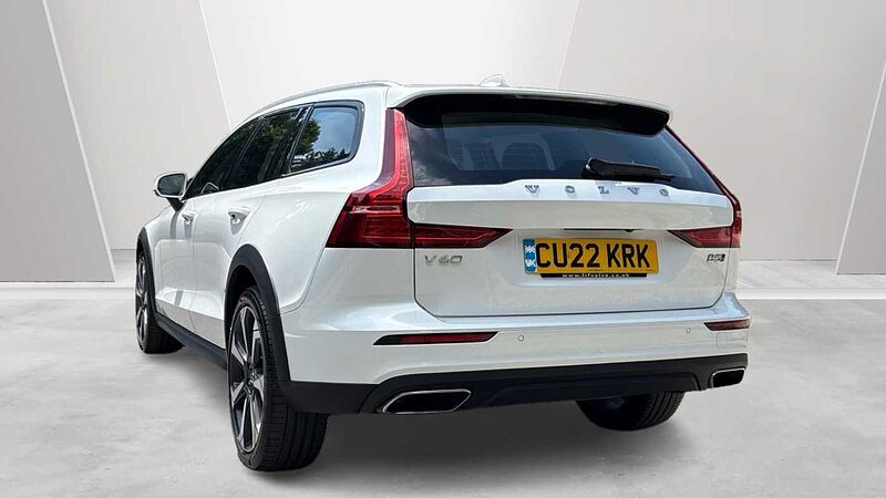 Volvo V60 Cross Country Cross Country, B5 AWD mild hybrid(Rear Camera-20'Alloys-Heated Seats)