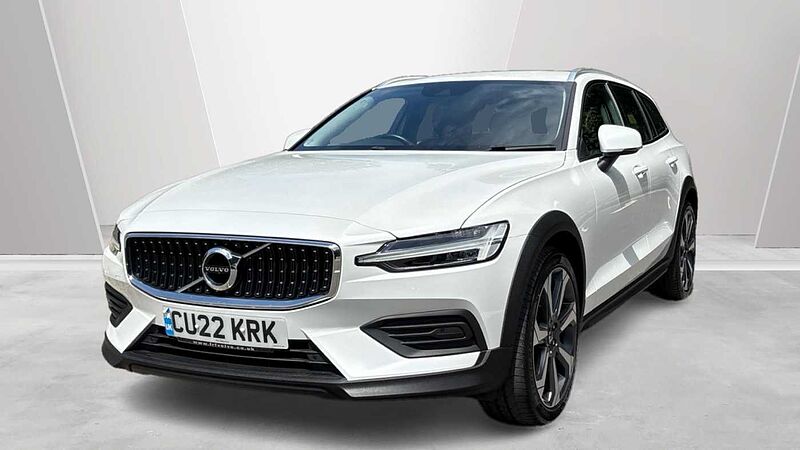 Volvo V60 Cross Country Cross Country, B5 AWD mild hybrid(Rear Camera-20'Alloys-Heated Seats)