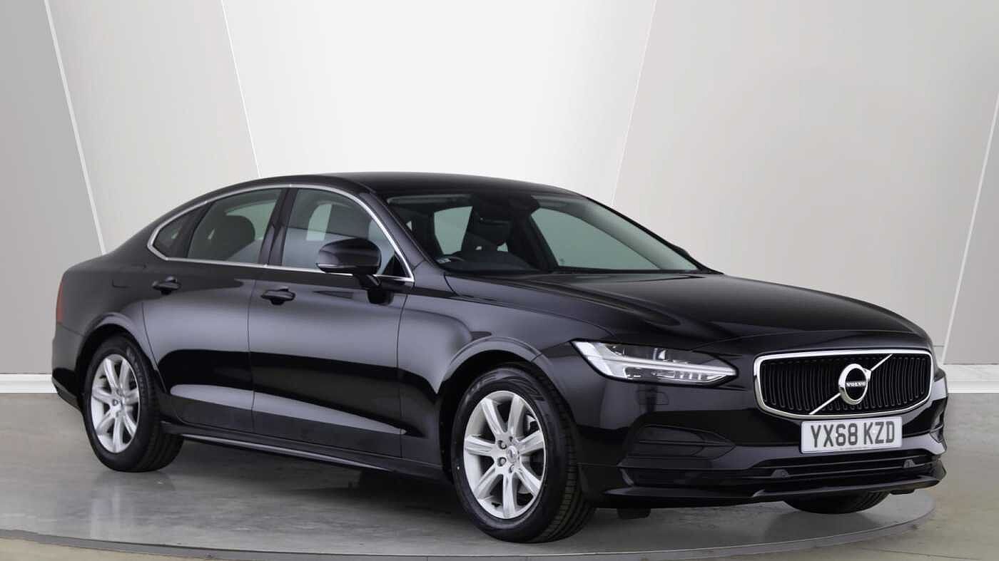 Volvo S90 D4 Momentum Auto (Pilot Assist, Winter Pack, Bluetooth)