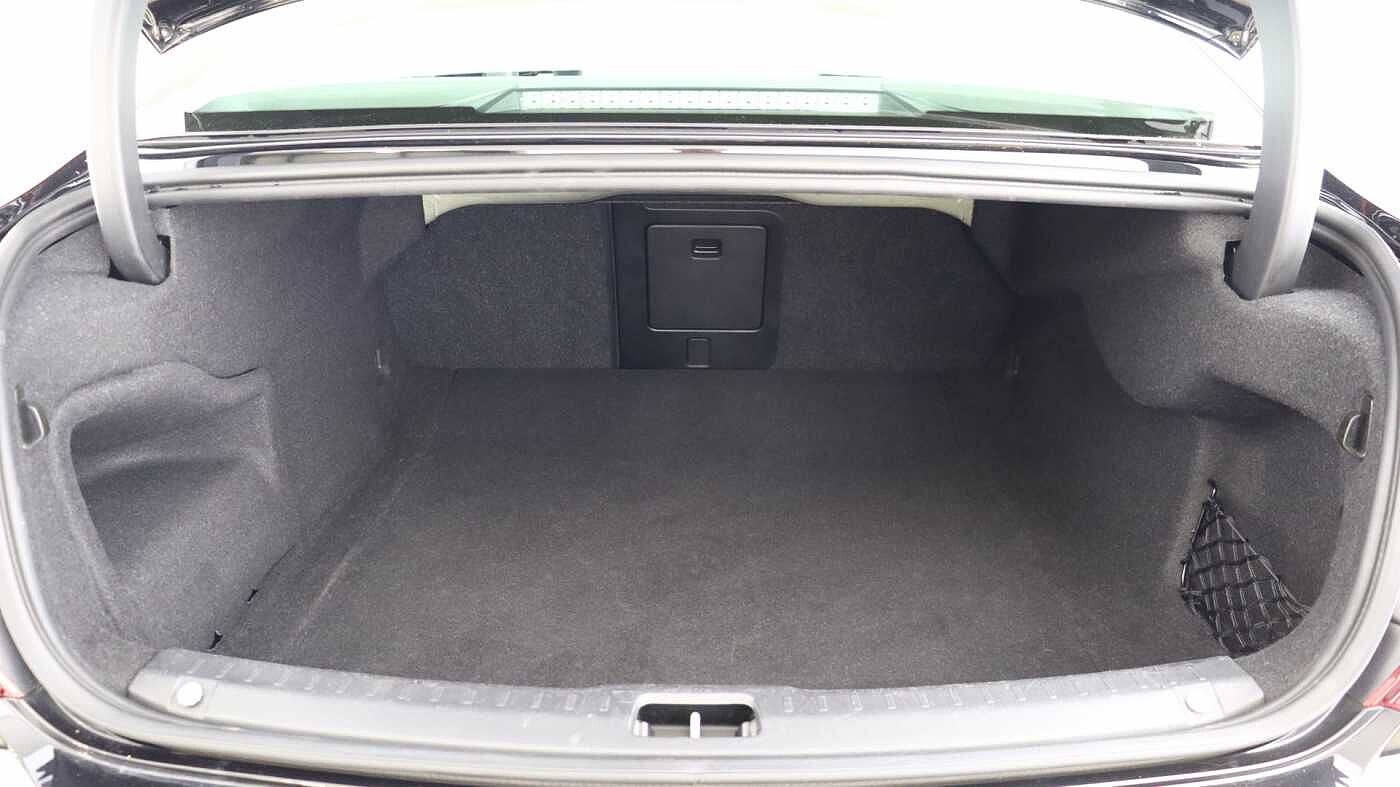 Volvo S90 D4 Momentum Auto (Pilot Assist, Winter Pack, Bluetooth)