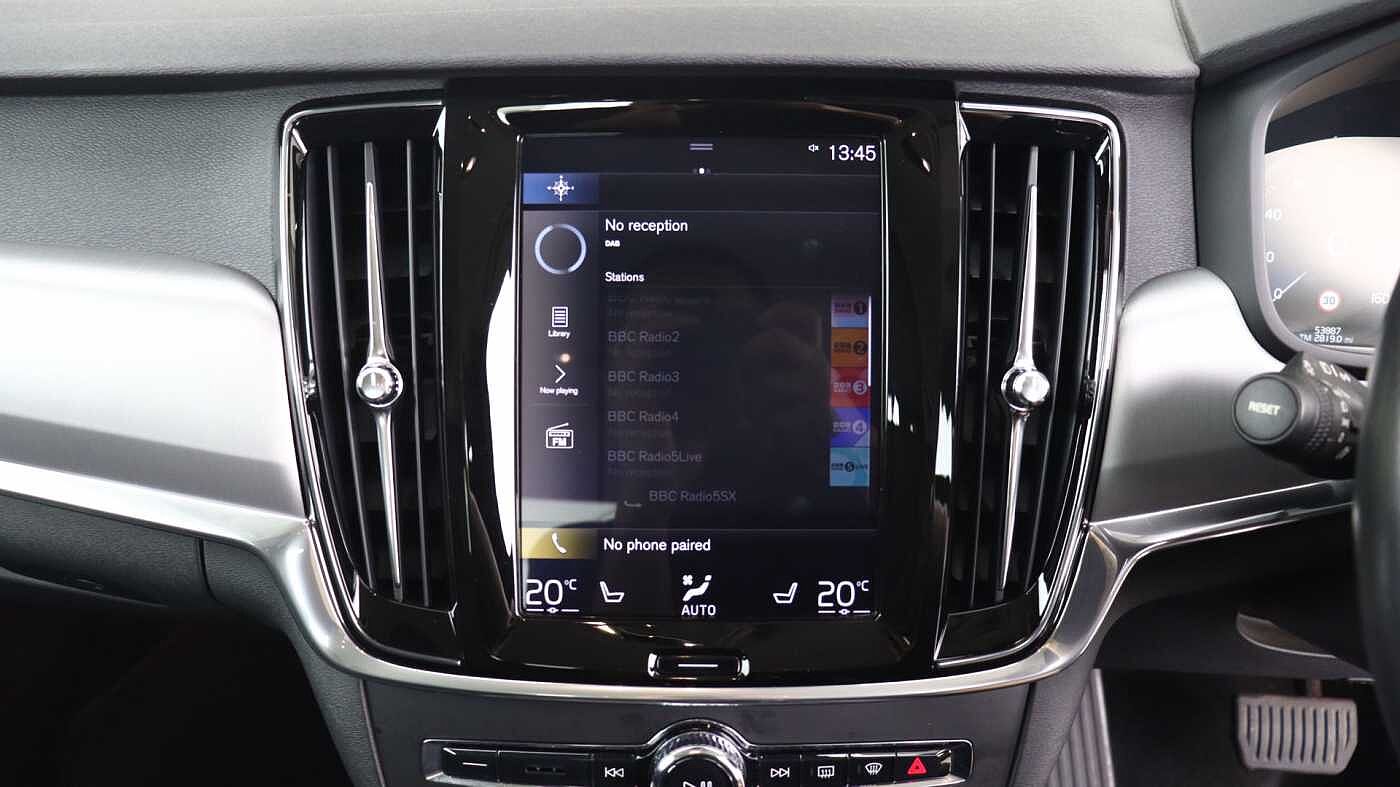 Volvo S90 D4 Momentum Auto (Pilot Assist, Winter Pack, Bluetooth)