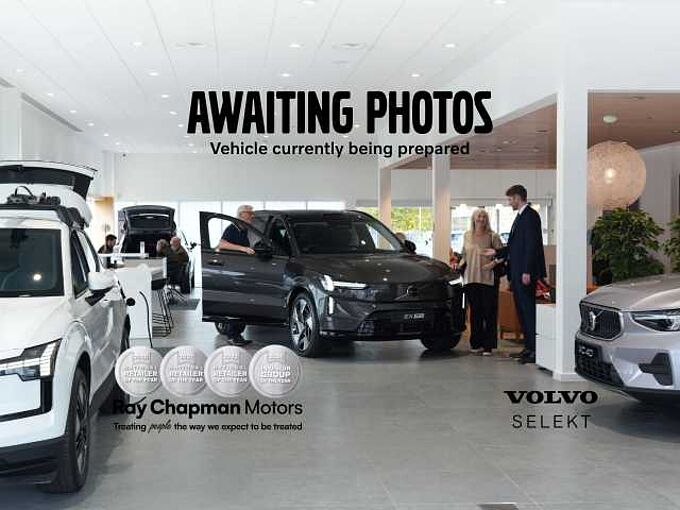Volvo V40 T2 Momentum Manual (Winter Pack, Heated Seats, Rear Camera, Sensus Connect)