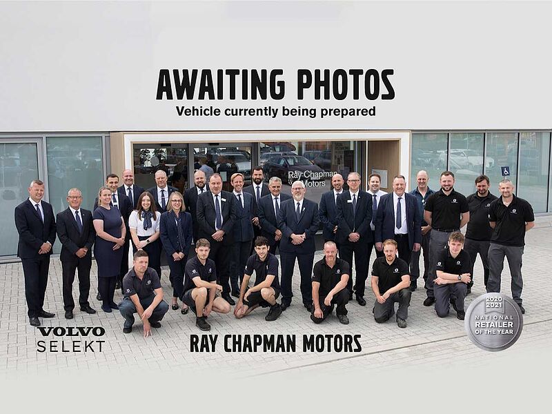 Volvo V60 T8 AWD PHEV Ultra Dark (Blond, Sunroof, Harman Kardon, 360 Camera)