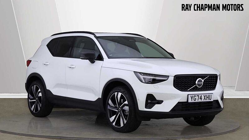 Volvo XC40 B4 (P) Ultra Dark Auto (Sunroof, 360 Camera, BLIS)