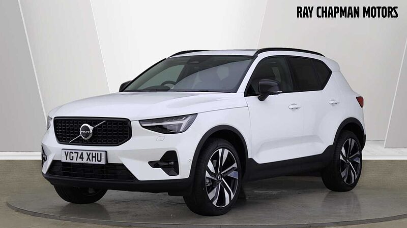 Volvo XC40 B4 (P) Ultra Dark Auto (Sunroof, 360 Camera, BLIS)