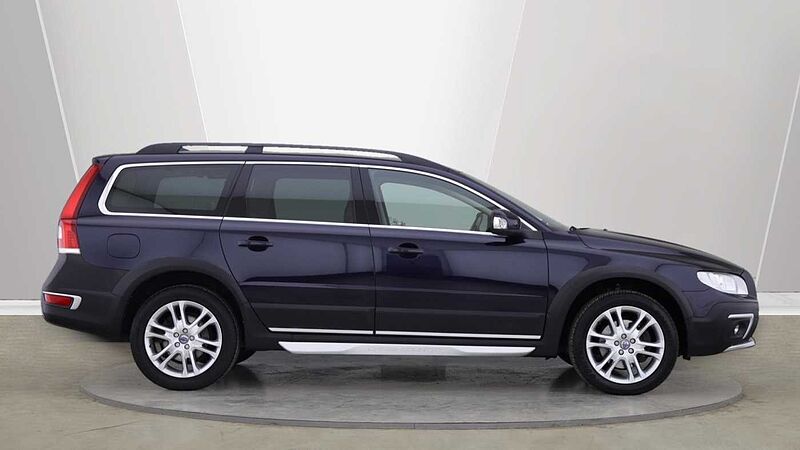 Volvo XC70 D5 AWD SE Lux (Driver Support, Winter Pack, Premium Sound, Air Suspension)