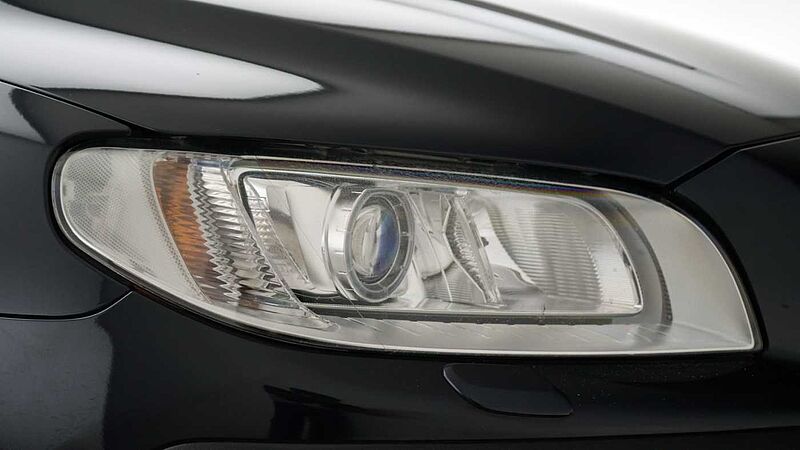 Volvo XC70 D5 AWD SE Lux (Driver Support, Winter Pack, Premium Sound, Air Suspension)