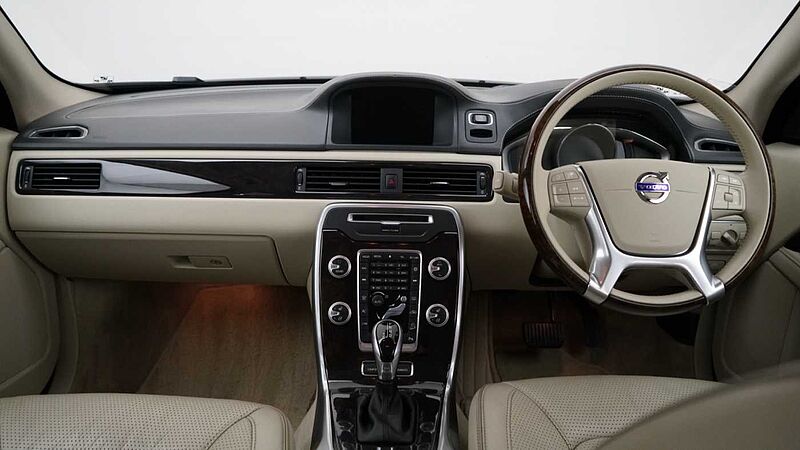 Volvo XC70 D5 AWD SE Lux (Driver Support, Winter Pack, Premium Sound, Air Suspension)