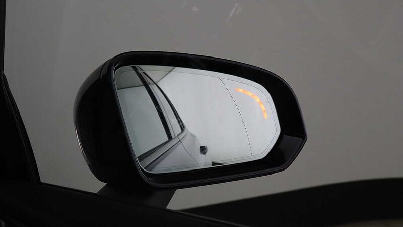 Volvo V60 T8 AWD PHEV Ultra Dark (Blond, Sunroof, Harman Kardon, 360 Camera)