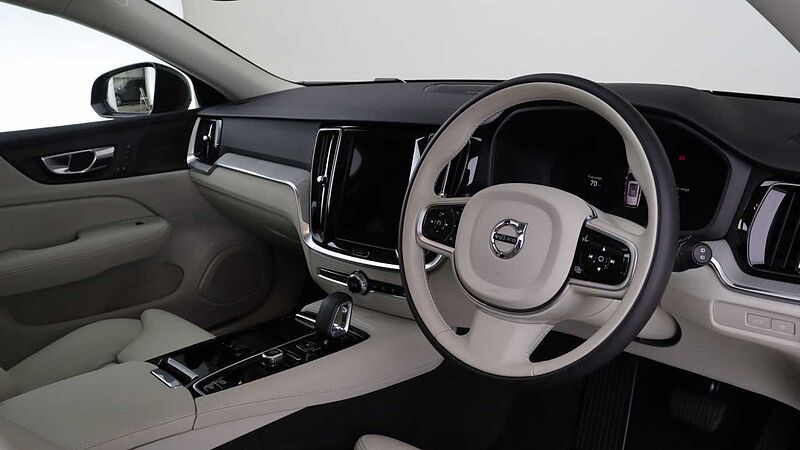 Volvo V60 T8 AWD PHEV Ultra Dark (Blond, Sunroof, Harman Kardon, 360 Camera)