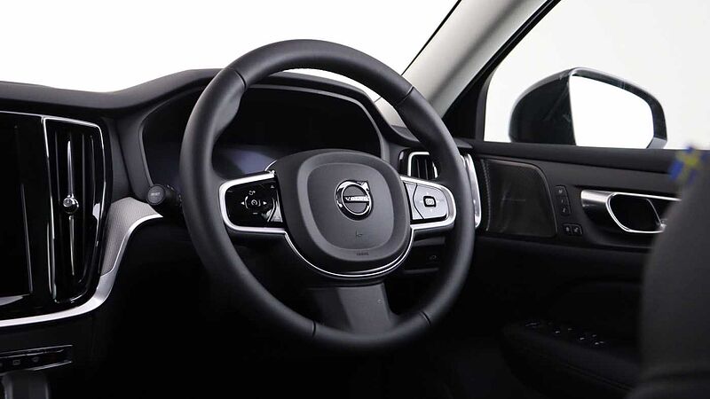 Volvo V60 T8 AWD PHEV Ultra Dark (Sunroof, Upgraded Alloys, Pilot Assist)