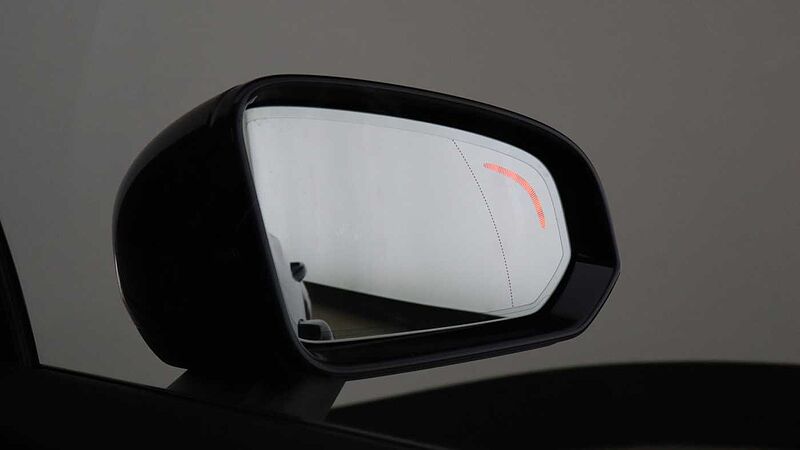 Volvo V60 T8 AWD PHEV Ultra Dark (Sunroof, Upgraded Alloys, Pilot Assist)
