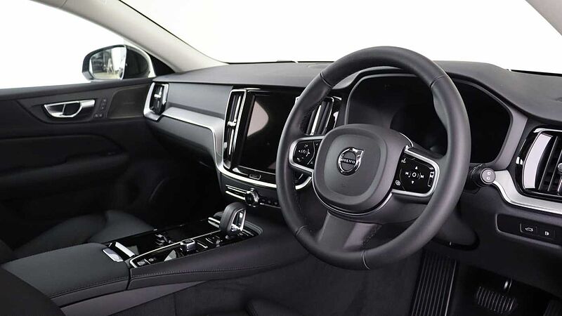 Volvo V60 T8 AWD PHEV Ultra Dark (Sunroof, Upgraded Alloys, Pilot Assist)