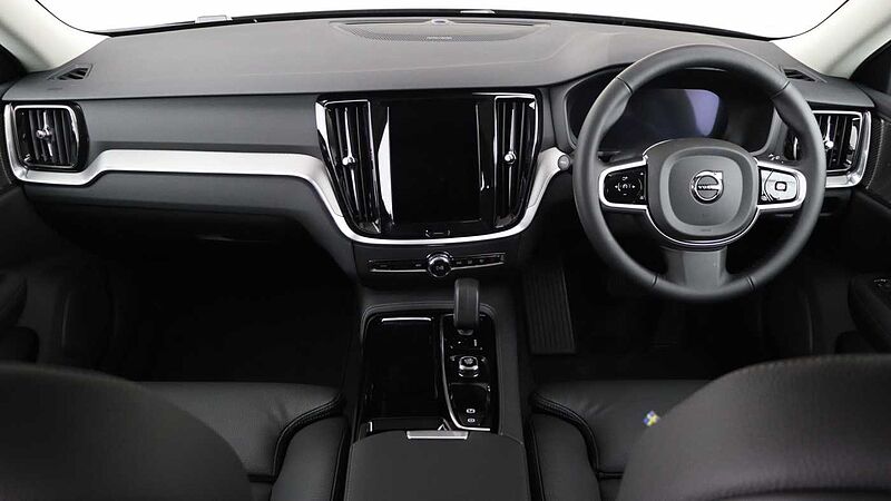 Volvo V60 T8 AWD PHEV Ultra Dark (Sunroof, Upgraded Alloys, Pilot Assist)