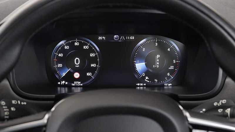 Volvo V90 Cross Country D5 AWD (Xenium Pack, Sunroof, 360 Camera, Park Assist Pilot)