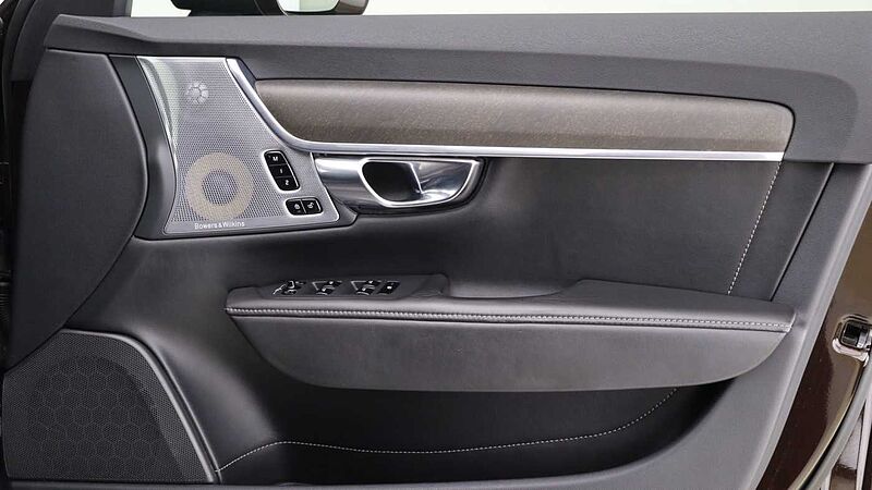 Volvo V90 Cross Country D5 AWD (Xenium Pack, Sunroof, 360 Camera, Park Assist Pilot)
