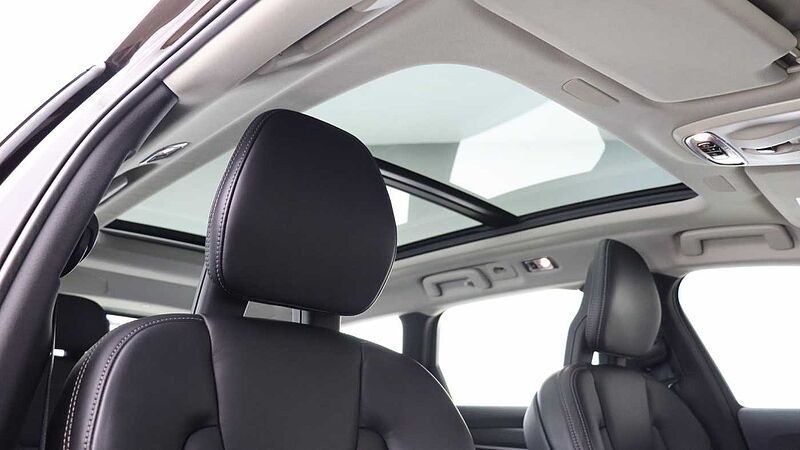 Volvo V90 Cross Country D5 AWD (Xenium Pack, Sunroof, 360 Camera, Park Assist Pilot)
