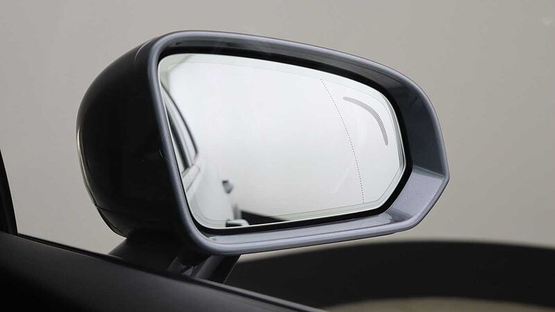 Volvo V60 B5 (P) AWD Pro (Driver Assist pack, Climate Pack, Tinted Windows)