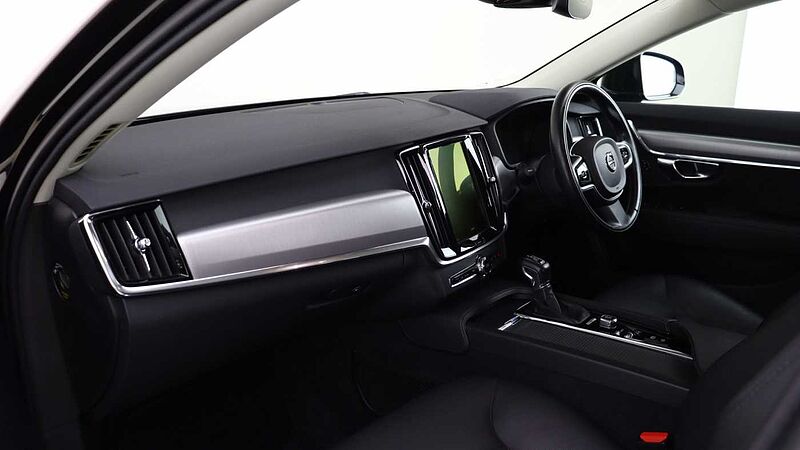Volvo S90 D4 Momentum Auto (Pilot Assist, Winter Pack, Bluetooth)
