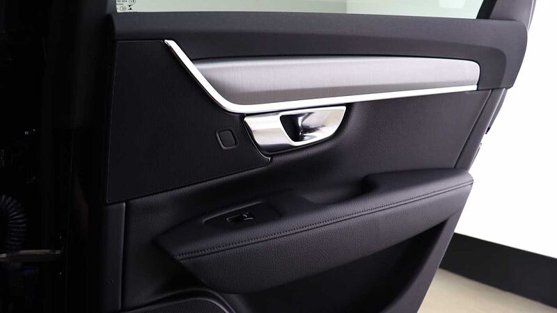 Volvo S90 D4 Momentum Auto (Pilot Assist, Winter Pack, Bluetooth)