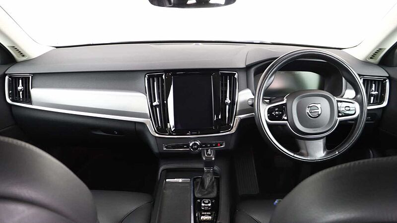 Volvo S90 D4 Momentum Auto (Pilot Assist, Winter Pack, Bluetooth)