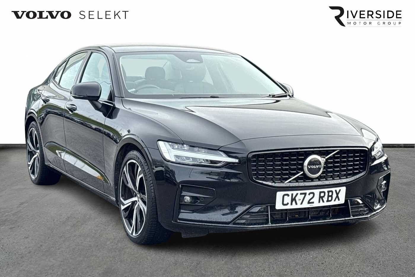 Volvo S60 Plus, B5 mild hybrid, Petrol, Dark