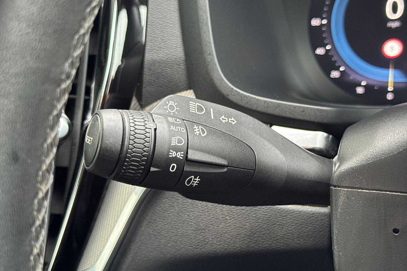 Volvo S60 Plus, B5 mild hybrid, Petrol, Dark