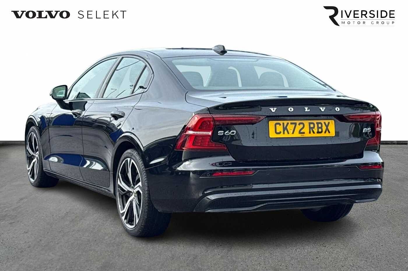 Volvo S60 Plus, B5 mild hybrid, Petrol, Dark