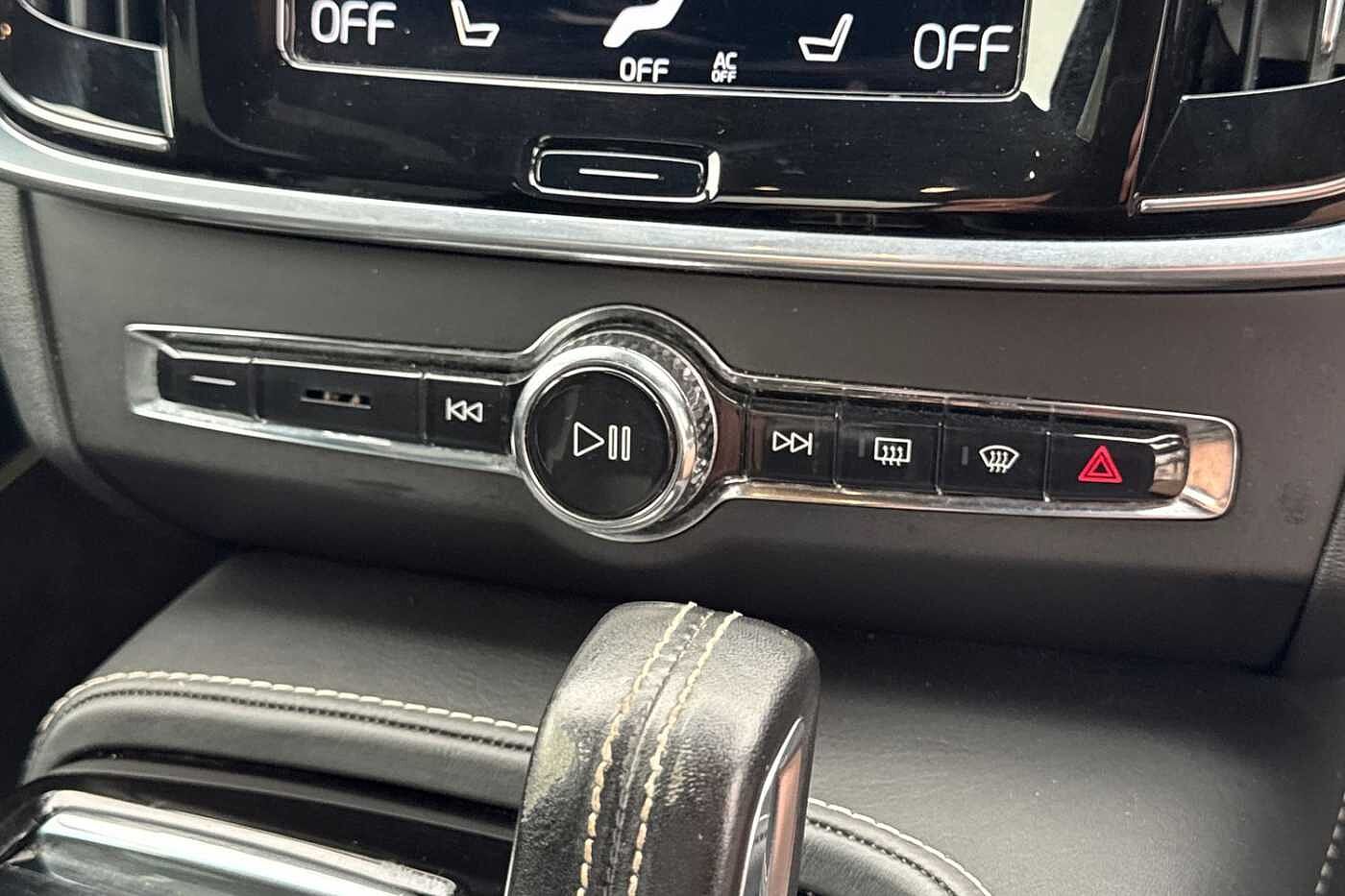 Volvo S90 T8 AWD Twin Engine R-Design Plus Automatic