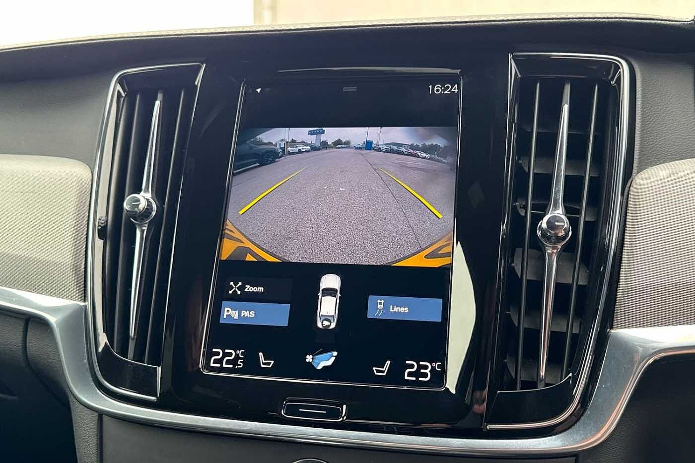 Volvo S90 T8 AWD Twin Engine R-Design Plus Automatic