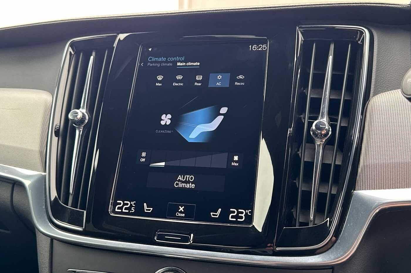 Volvo S90 T8 AWD Twin Engine R-Design Plus Automatic