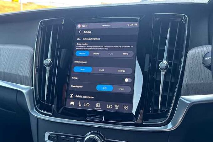 Volvo S90 Recharge Ultimate, T8 AWD Plug-in hybrid, Electric/Petrol, Dark
